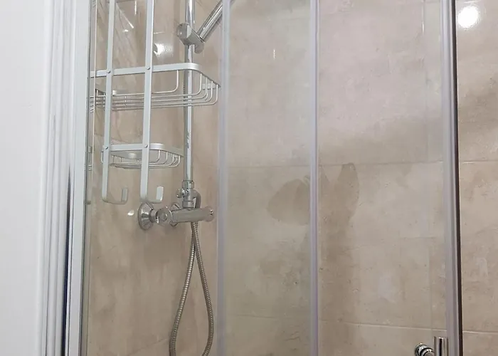 Gracian Omb Ongar 3 Bed * Dublin