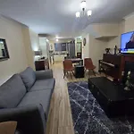 Gracian Omb Ongar 3 Bed شقة *