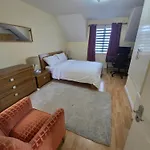Gracian Omb Ongar 3 Bed