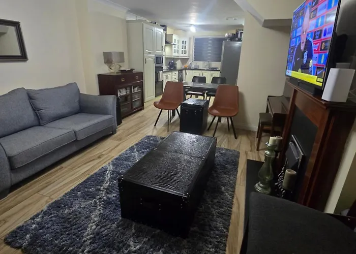 Gracian Omb Ongar 3 Bed *